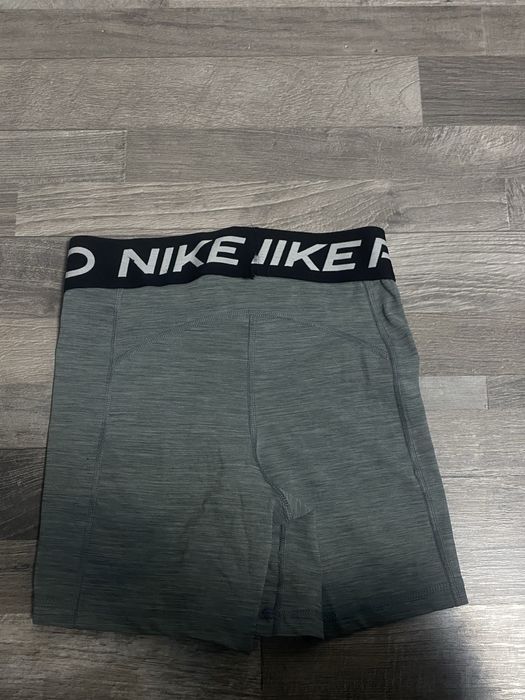 Късо клинче Nike Pro