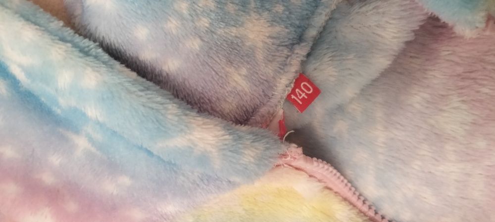 Продам 2 кингуруми за 3тыс