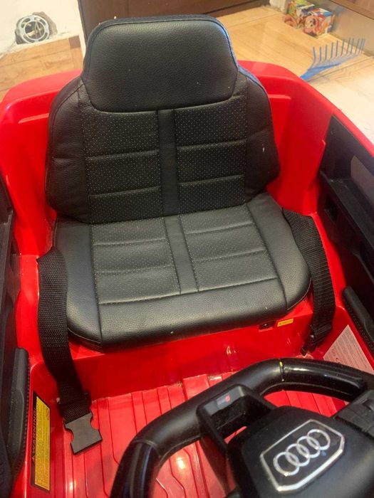 Masinuta electrica copii, cu telecomanda