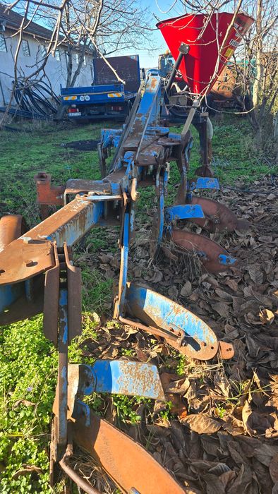 Плуг 4-ка с болтова защита - 1500лв