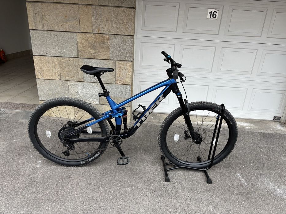 Ново планинско колело Trek Fuel8