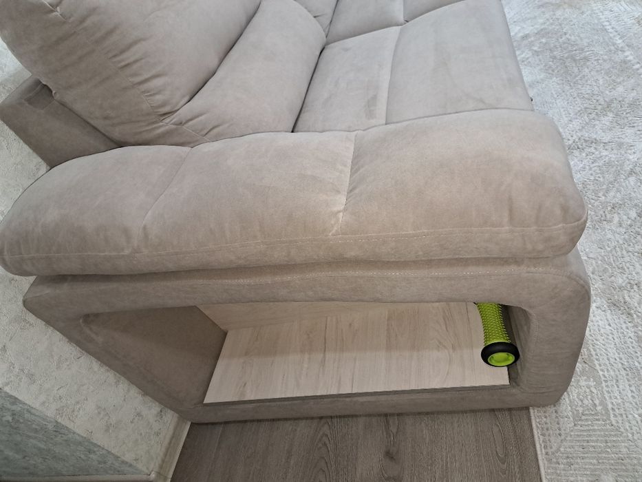 Продам диван в отличном состоянии