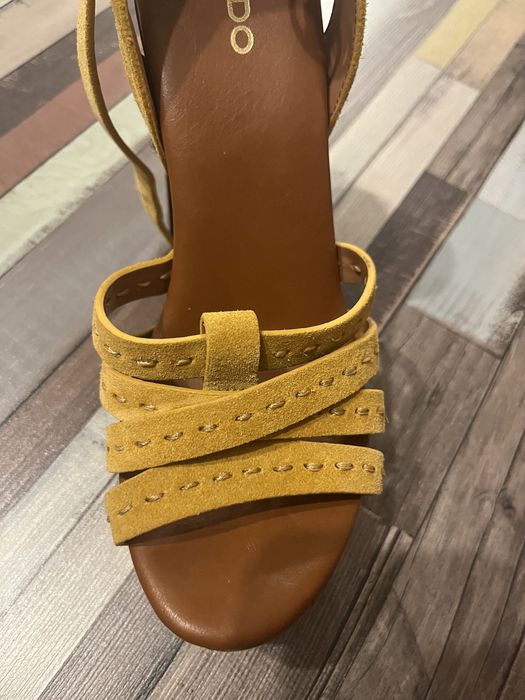 Sandale din piele Aldo