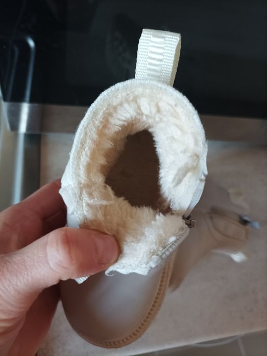 Детски боти с вата