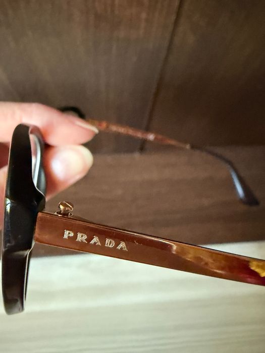 Диоптрични рамки за очила Prada и Etro