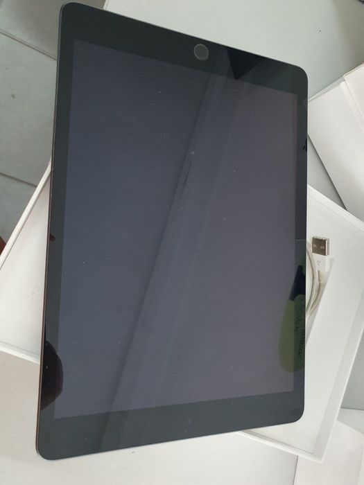Таблет iPad 9то поколение
