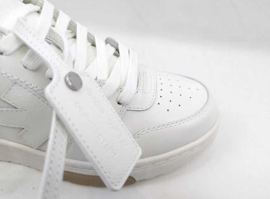 Off White out off fice