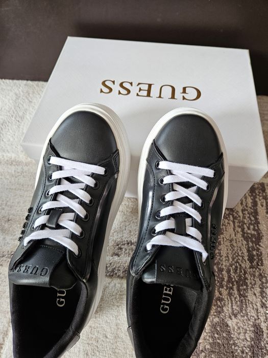 Кецове Guess кожени