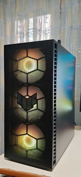 Продавам Добър Геймърски Комютър Ryzen 5 7500F/32GB/1000GB SSD/Asus TUF Gaming RTX 3070/Гаранция