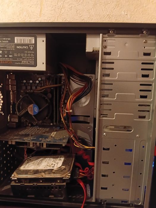 Продам компьютер в отличном состояние