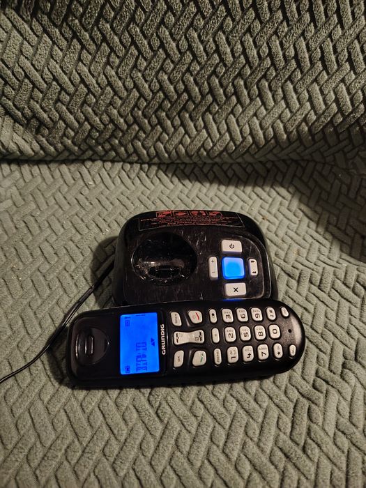Telefon fara fir portabil Grundig
