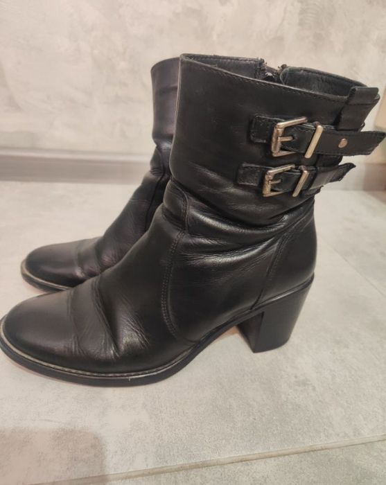 Кожени обувки,39 номер