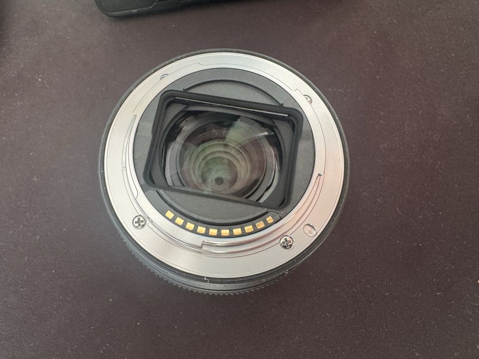 Obiectiv Sony FE Full Frame 28-60mm F4.0-5.6