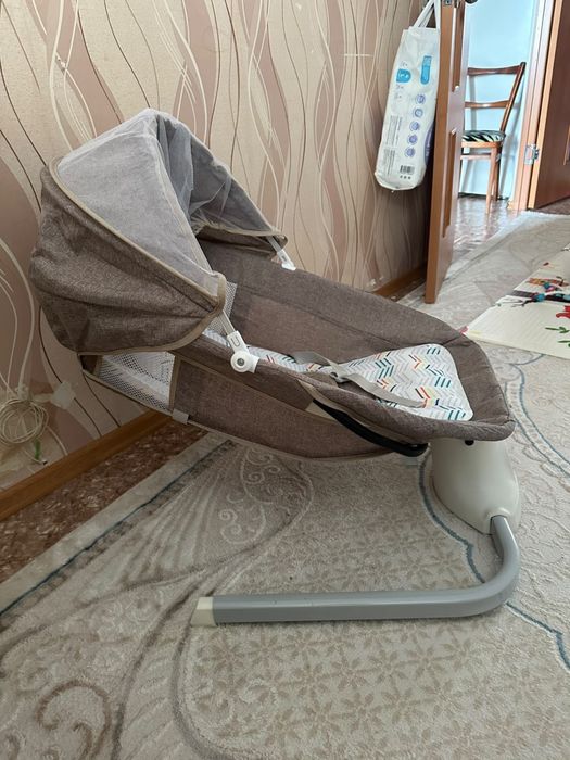 Шезлонг сатылады,продам
