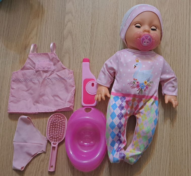 Кукла в отличном состоянии