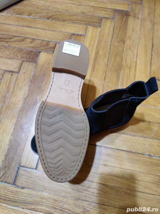 vand ghetute piele intoarsa