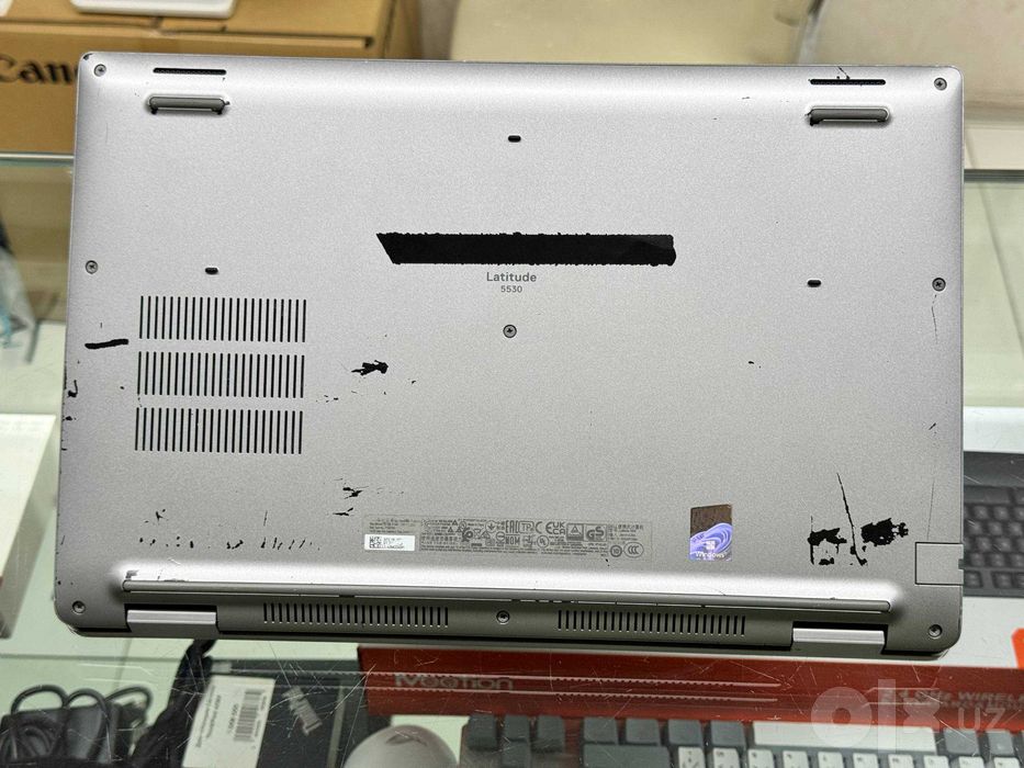 DELL Latitude 5530 Core i5-1245U ram 8 ssd 256