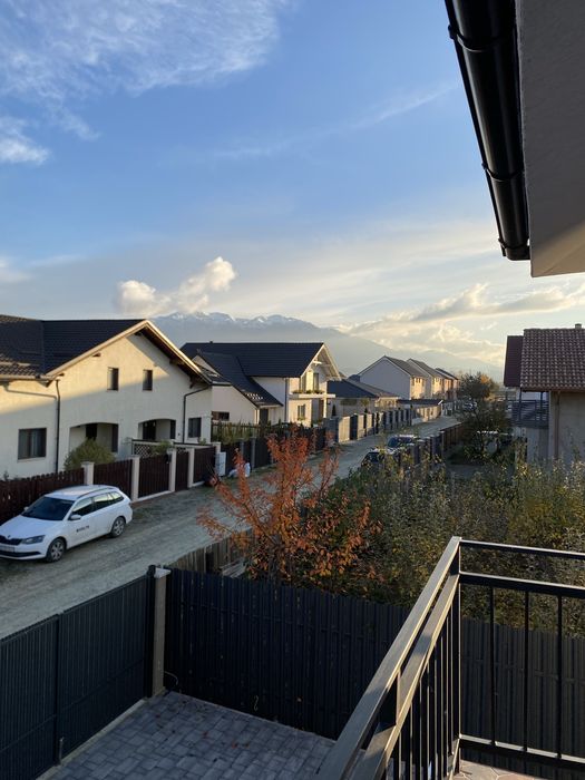 Proprietar - Casa NOUĂ individuală de vânzare la munte in Rasnov  - Brasov/  an constr.2024 / Complet mobilata si utilata / 120mp utili / Teren 410 mp