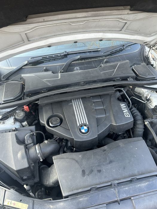 Piese BMW SERIA 3 E92 E93 cutie viteze E93 320d n47 177cp capota Bmw e92 e93 ambreiaj e90 2.0 177cp cutie viteze E90'E91 E92 E93 kit injectie 177cp