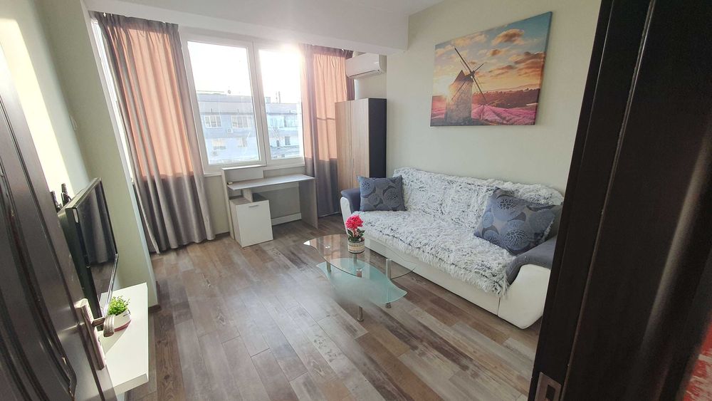 Продава се Тристаен апартамент в Пловдив, Христо Смирненски - 84 кв.м за 1739 €/кв.м - Снимка #3