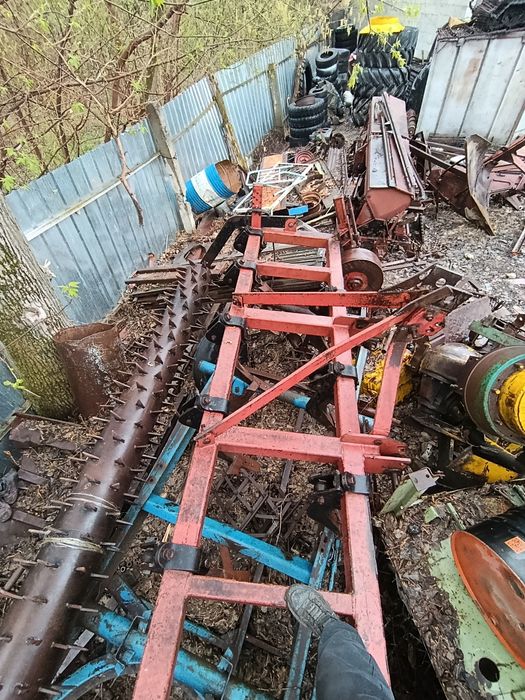 Продам трактор Т150 + культиватор и чизель плуг