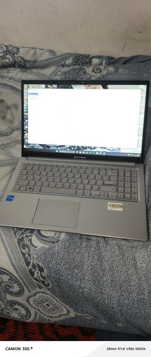 ASUS viva book corei5