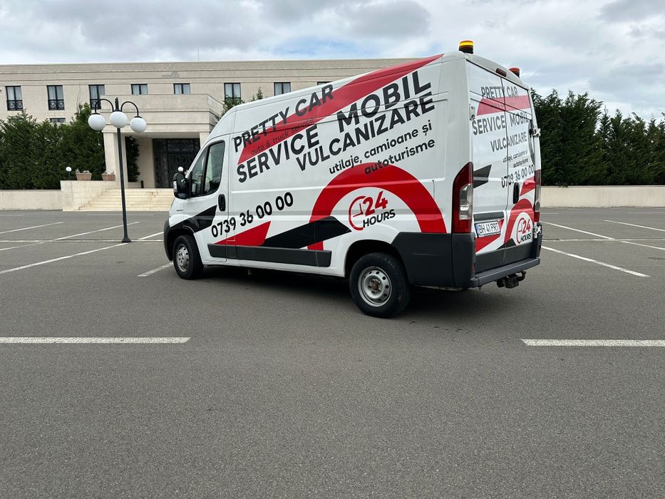 Vand Peugeot  Boxer echipat cu service mobil roti camioane/turisme/dub
