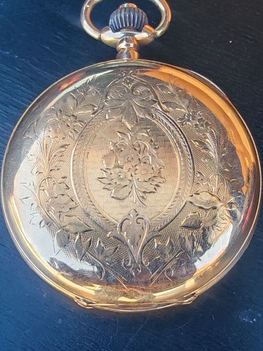 Продавам златен джобен часовник breguet