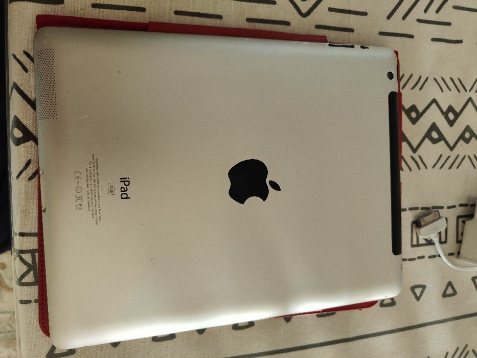 iPad 3 gen 32 gb Wifi+sim