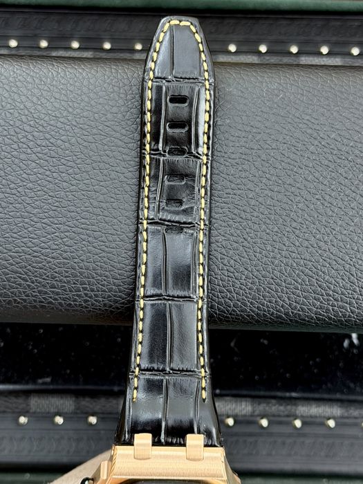 Audemars Piguet Offshore 42mm Gold
