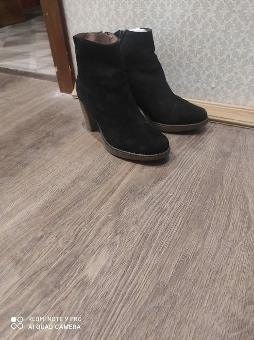 Продаются полусапожки