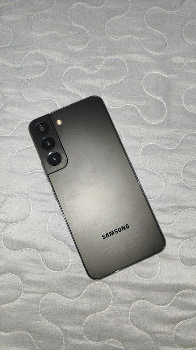 Samsung s22 5G продаю или обмен