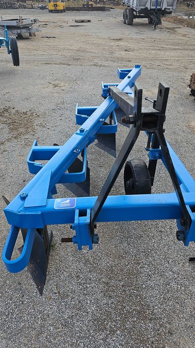 Плуг 8 и 4 корпусной (8-40) (4-35)