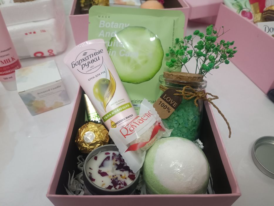 Подарочные наборы к 8 марта