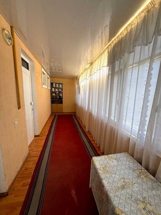 2 этажли евроремонт  яшаш учун тайёр котедж жихозлари билан  сотилади.