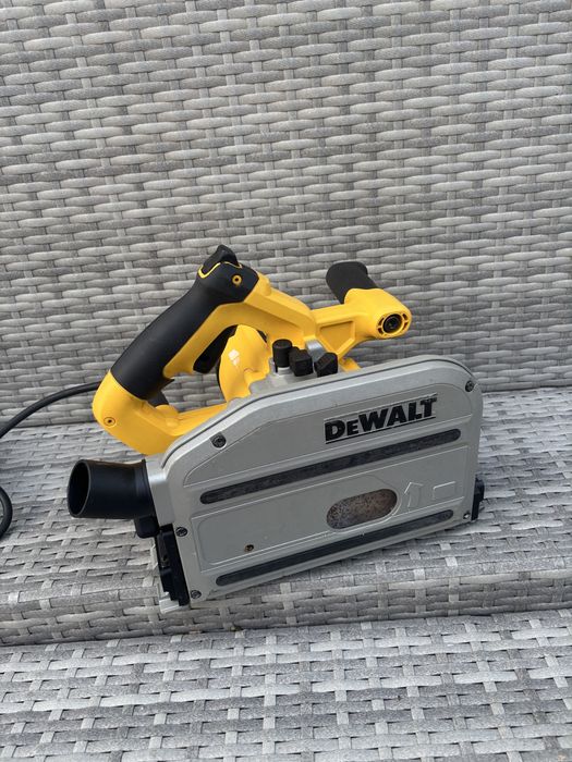 Circular dewalt DWS520 cu sina ghidaj noua makita 150cm