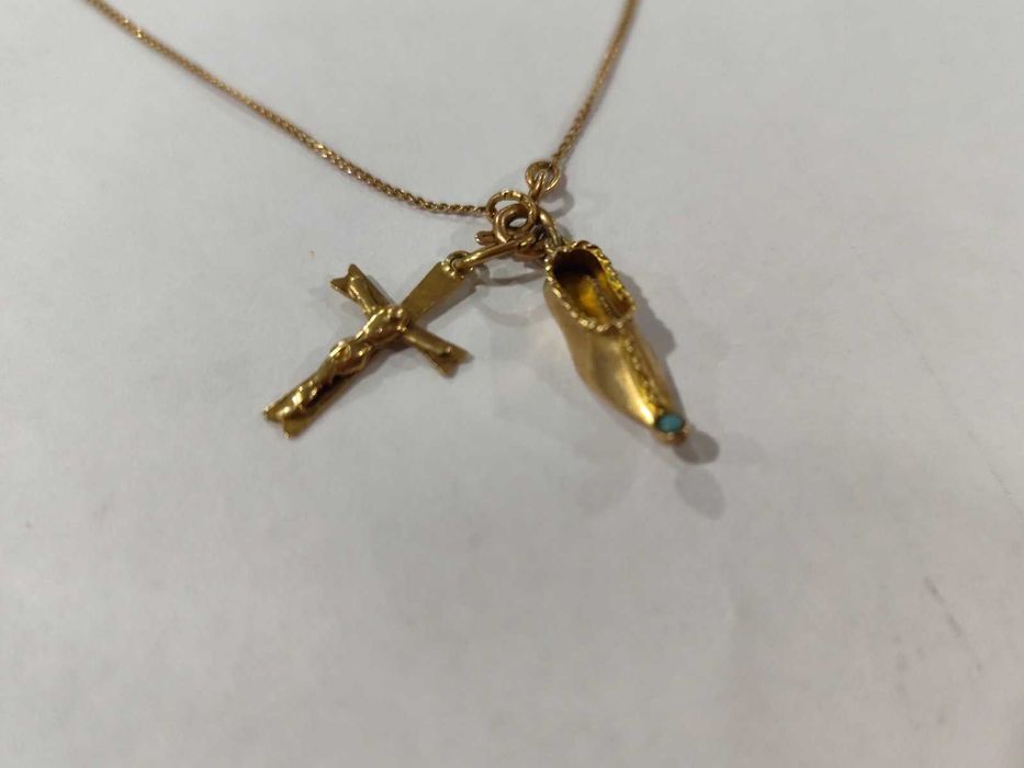 Златен синджир 14к с висулки