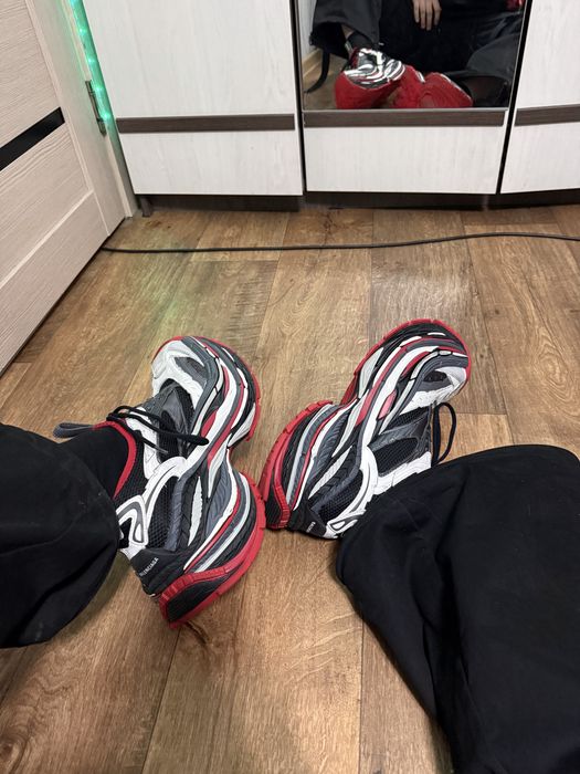 продам Balenciaga Platform Sneakers (16XL)