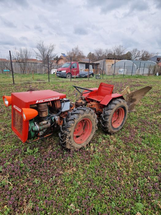 Tractoras articulat Valpadana