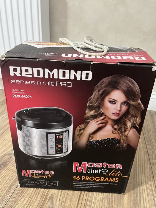 Мультиварка Redmond
