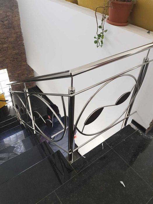 inox lemn ,balustrada inox cu lemn ,balcon inox ,terasa inox lemn