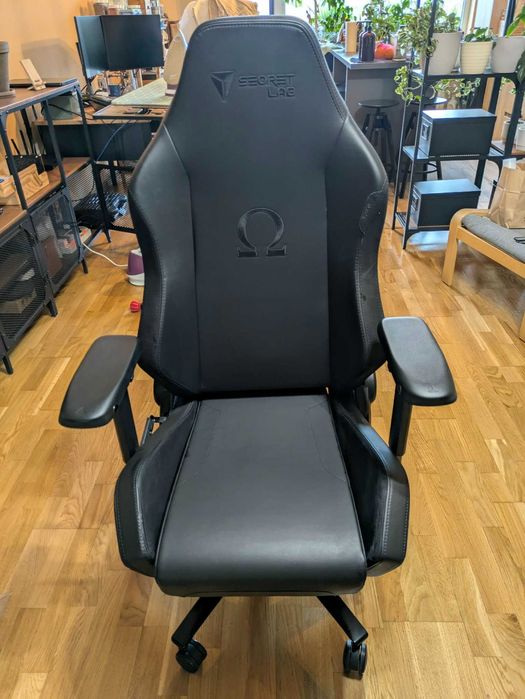 Vand scaun SecretLab OMEGA 2020