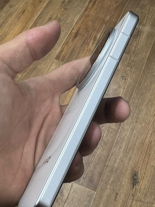 vivo.x200 pro mini белый идеал