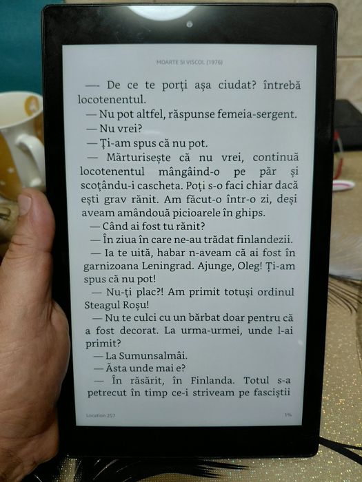 Vind amazon fire generația a7a,de 10 inch cu peste 2300 de cărți în limba română
