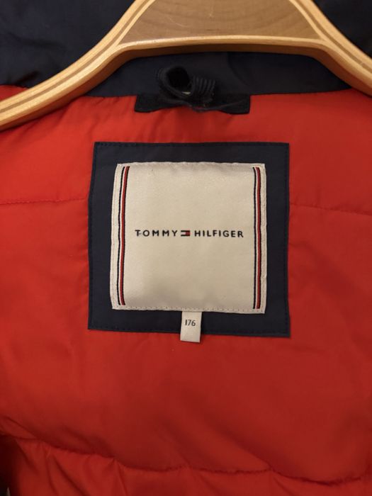 Куртка от Tommy Hilfiger