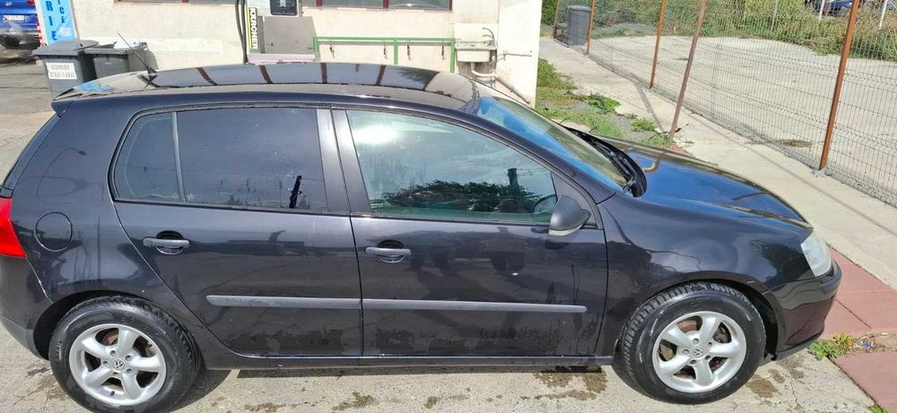 VOLKSWAGEN GOLF V 1K1(hatchback) 2006 Motor 1.9TDI 105CP cod BLS