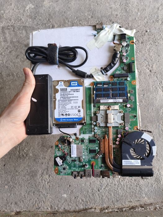 Материнская плата от ноутбуа HP PAVILION