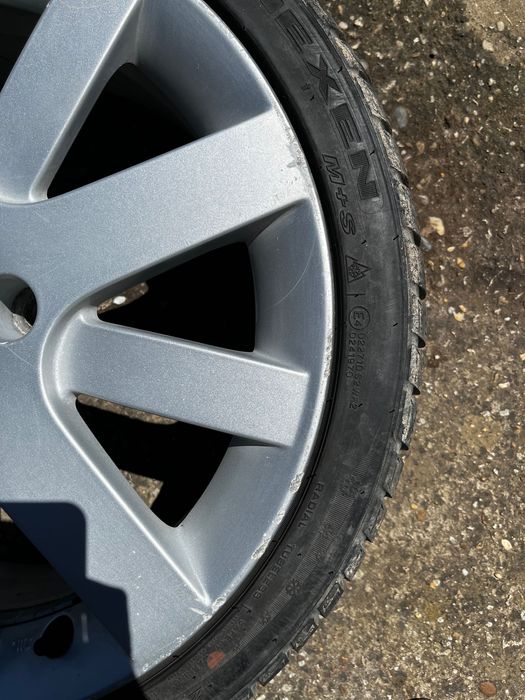 Гуми и джанти за Peugeot207
