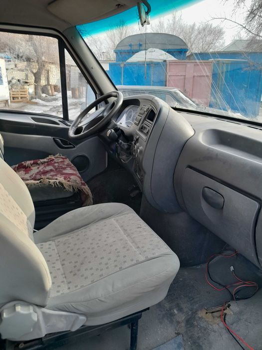 Микроавтобус Ивеко Цельнометаллический