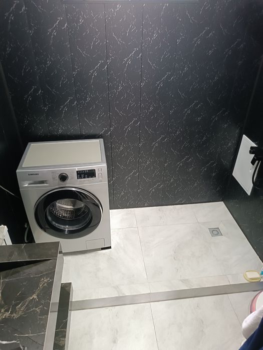 Oq yorda yoʻlni boyida kvartira sotiladi